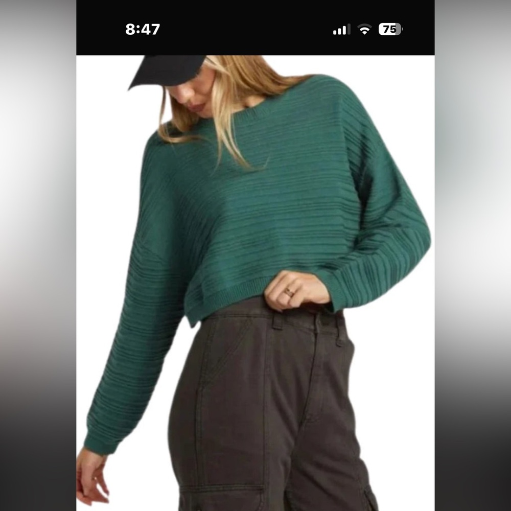 Billabong "Chasing the Light" Cropped Sweater